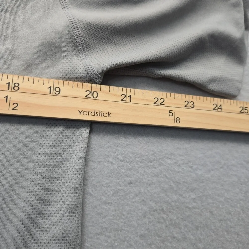 Fabletics Shirt Mens Large‎ Gray Performnce Polo Nylon Athletic Fit Golf